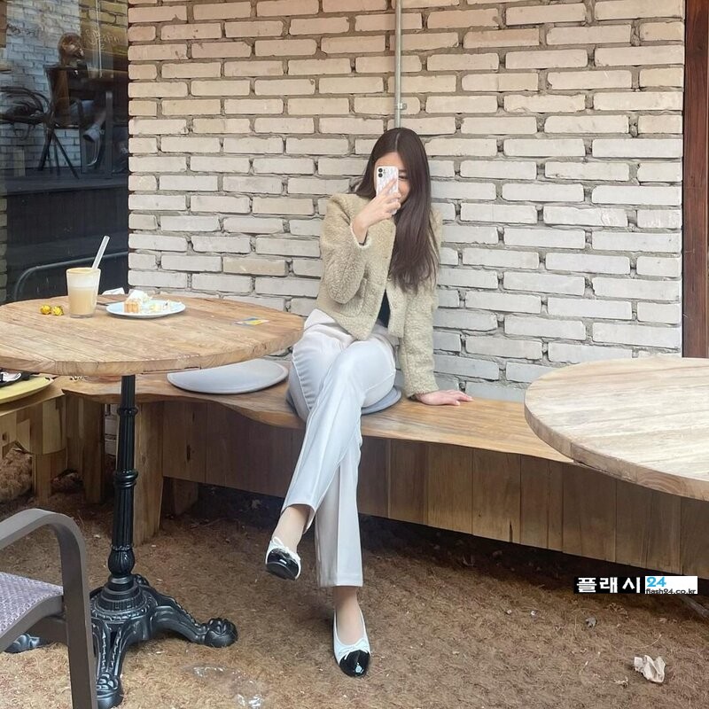220409-Choi-Hee-Jae-Instagram-Update-documents-4.jpg