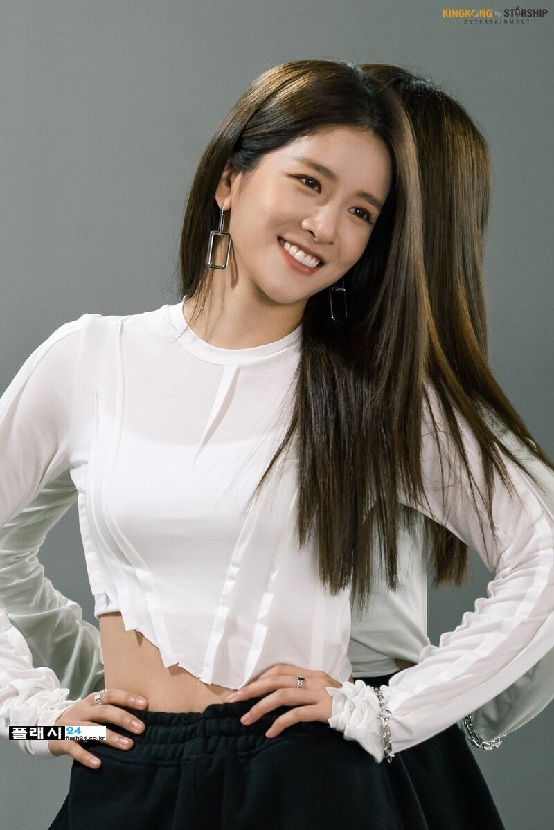 211107-Starship-Naver-Post-Exy-s-IDOL-The-Coupe-Poster-Photoshoot-documents-1.jpg