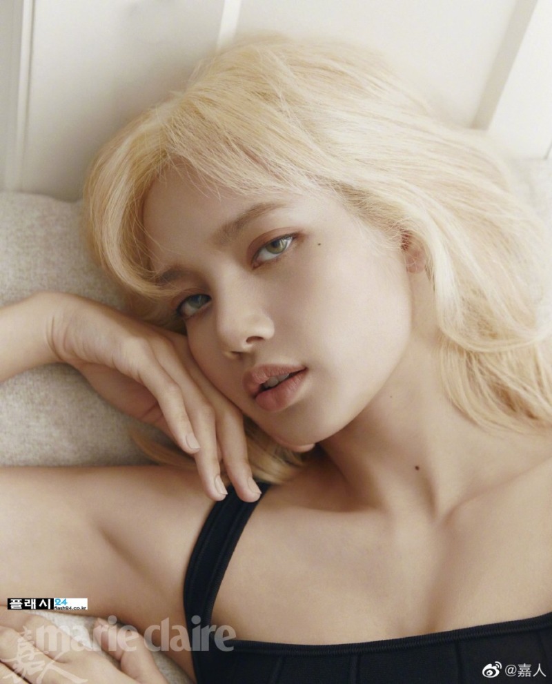 LISA-for-Marie-Claire-China-August-2022-1.jpg