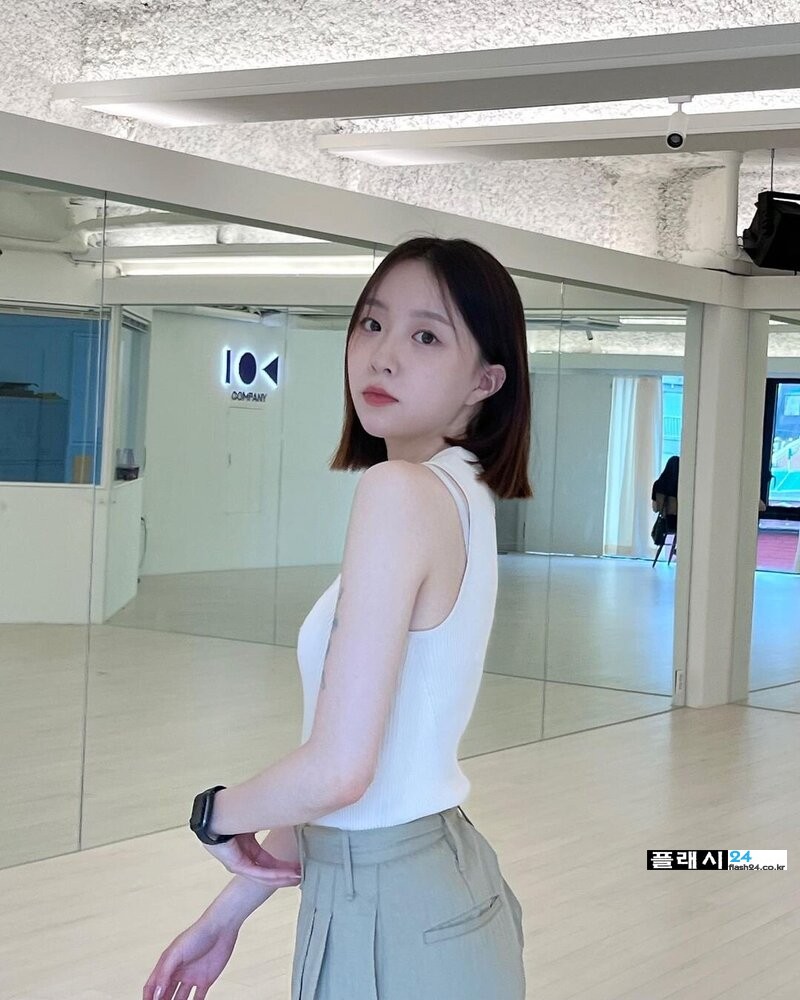 220709-ALICE-Chaejeong-Instagram-Update-documents-1.jpg