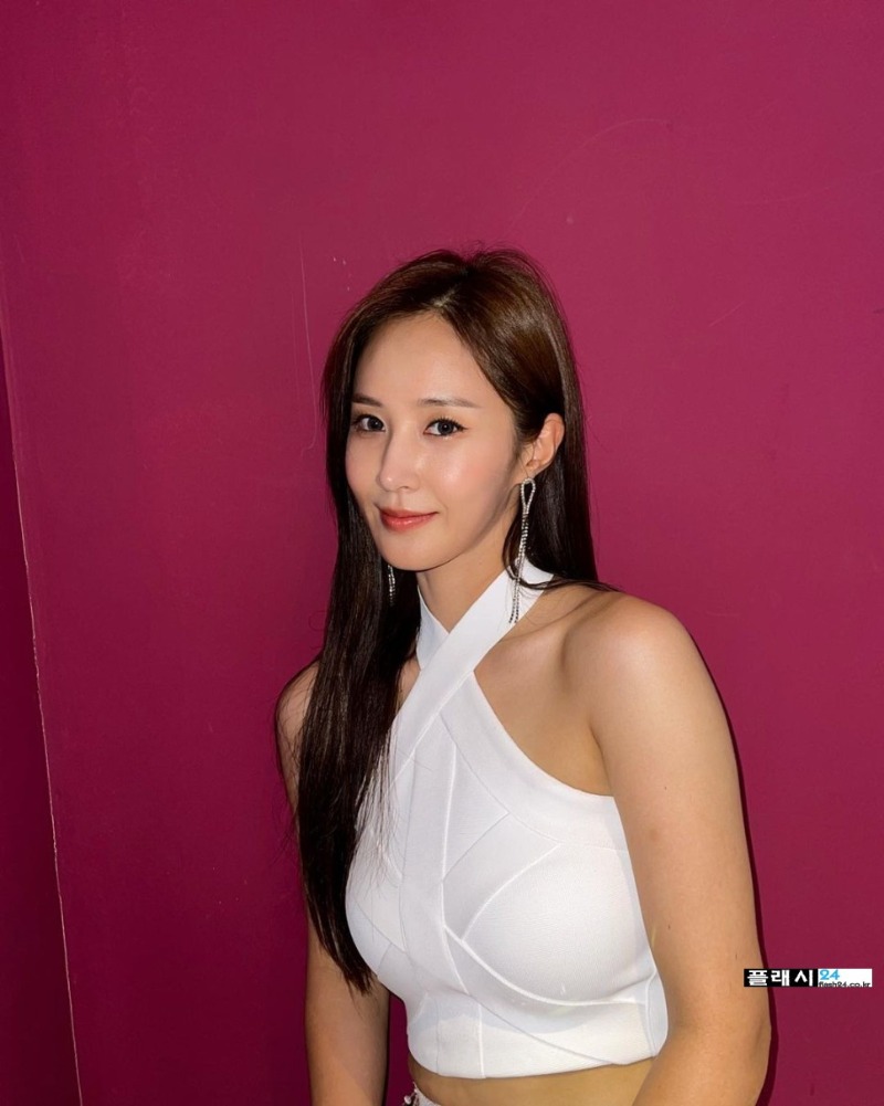 yulyulk_300356517_199253159107689_5401102635422715069_n.jpg