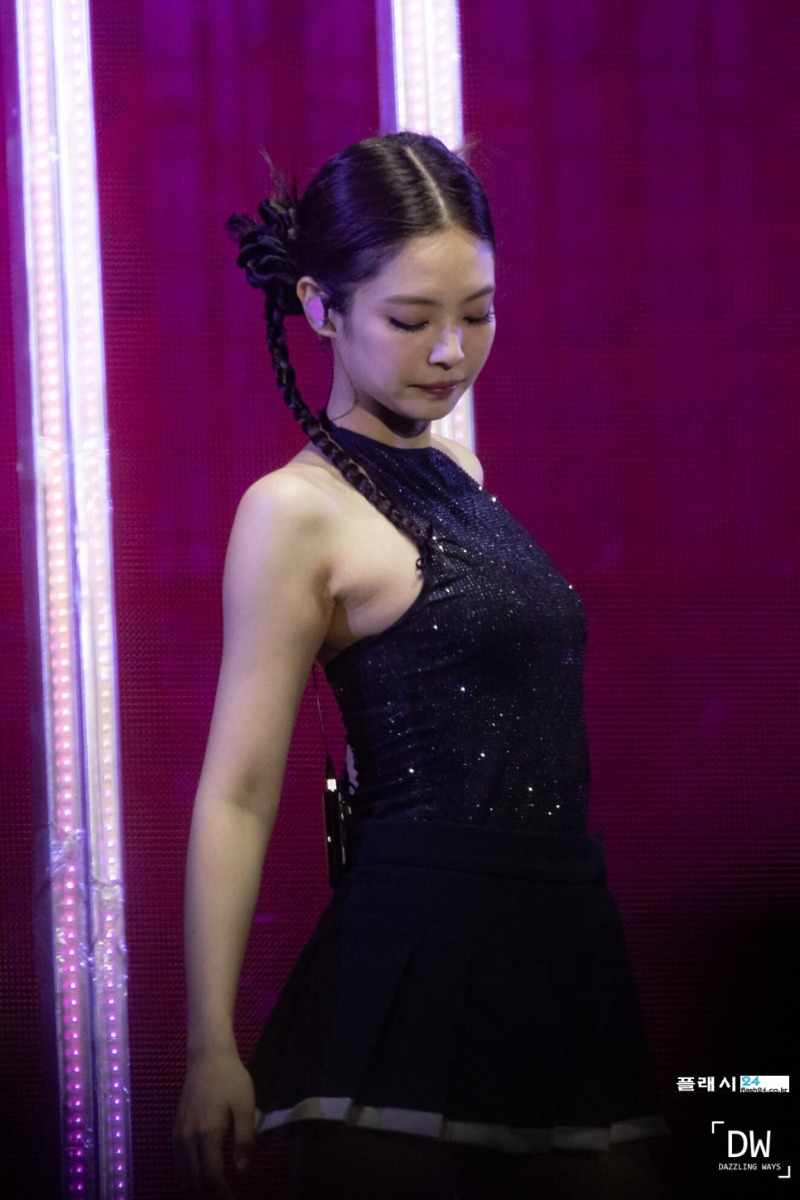 230513-BLACKPINK-Jennie-5.jpg