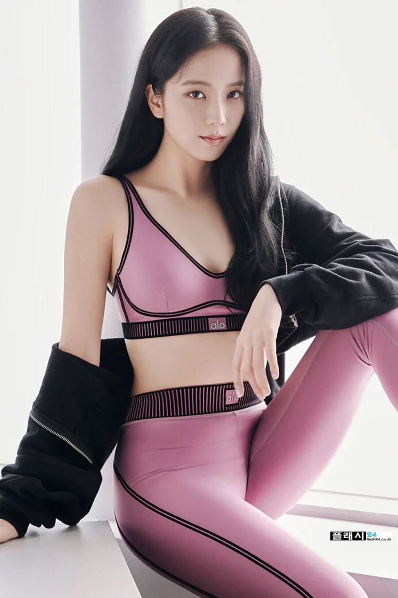 JISOO-x-ALO-11.jpg