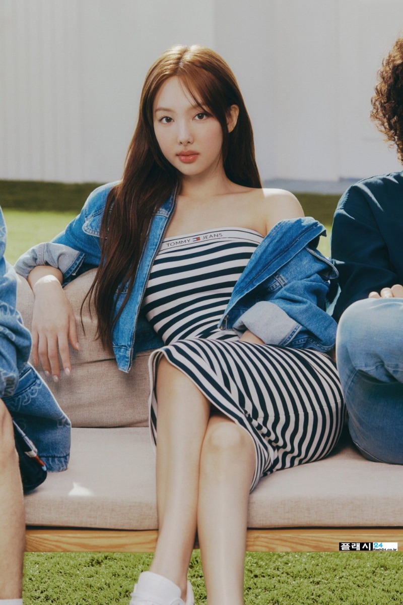 240215-NAYEON-for-TOMMY-JEANS-1.jpg