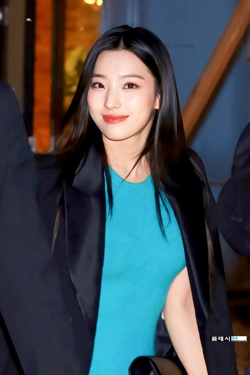 240314-fromis-9-Saerom-Inspire-Grand-Opening-Event-1.jpg
