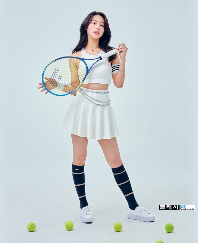 Kim-Jiyeon-My-Teenage-Girl-profile-photos-3.jpg