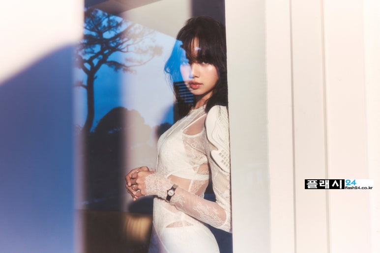 Lisa-for-Bvlgari-Watches-Exclusive-Campaign-2024-5.jpg