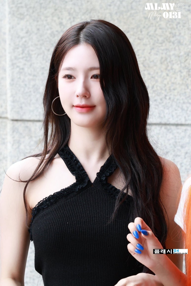 240709-G-I-DLE-Miyeon-KBS-Cool-FM-Radio-Commute-4.jpg