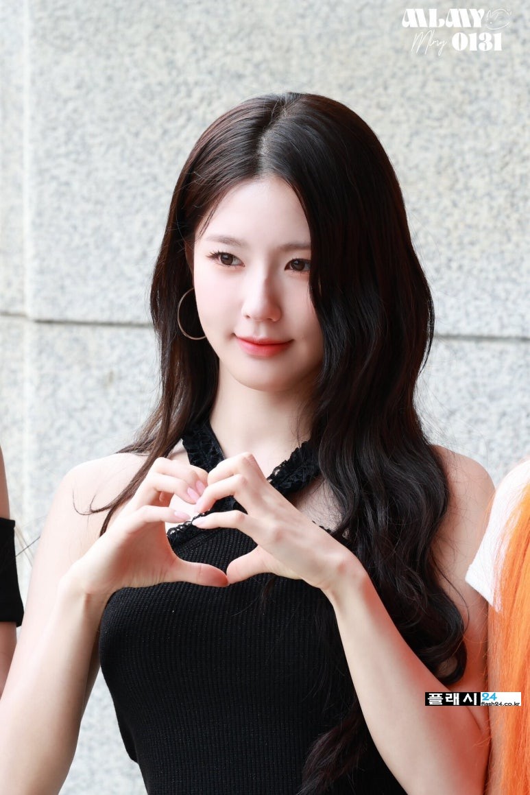 240709-G-I-DLE-Miyeon-KBS-Cool-FM-Radio-Commute-3.jpg