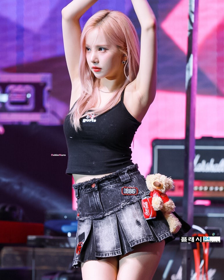 240906-VIVIZ-Eunha-õ__ǿȭ-6.jpg